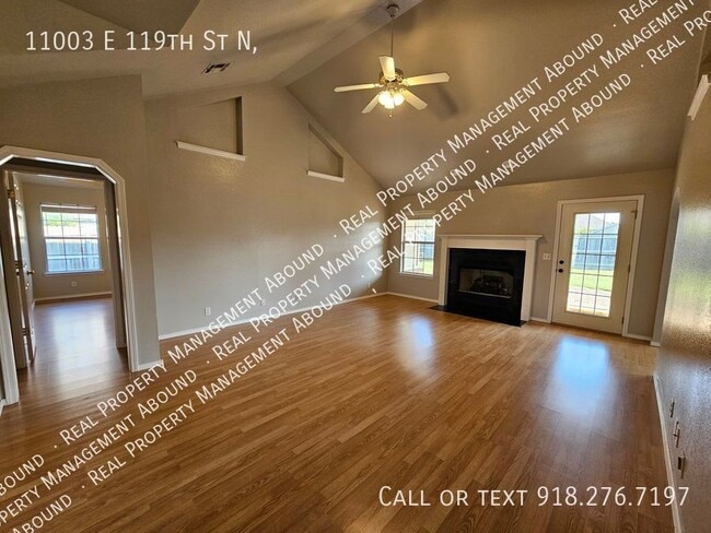 11003 East 119th St N in Collinsville, OK - Building Photo - Building Photo