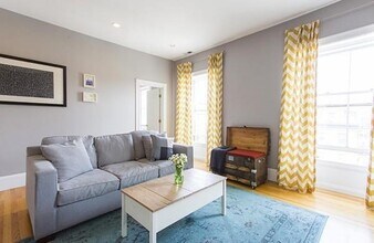 705 Massachusetts Ave, Unit 2 in Boston, MA - Building Photo - Building Photo
