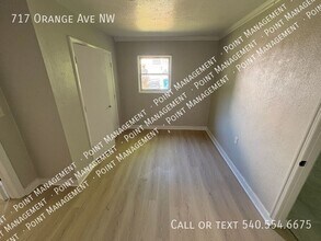 717 Orange Ave NW in Roanoke, VA - Building Photo - Building Photo