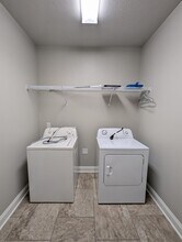 8934 E River Dr in Navarre, FL - Building Photo - Building Photo