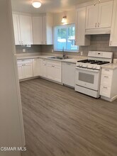 3085 East St in Simi Valley, CA - Building Photo - Building Photo