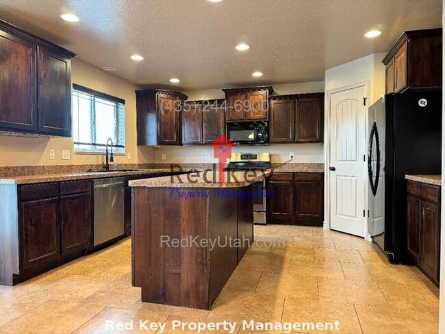 729 W 770 N in Tooele, UT - Building Photo - Building Photo