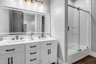 1707 N Peninsula Ave in New Smyrna Beach, FL - Building Photo - Building Photo