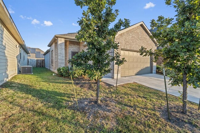 17315 Alturas Ave in Pflugerville, TX - Building Photo - Building Photo