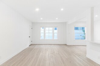 408 N Maple Dr in Beverly Hills, CA - Building Photo - Building Photo