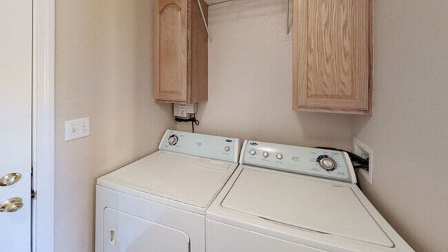 732 W 18th St in Portales, NM - Building Photo - Building Photo