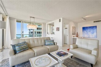 3554 Ocean Dr in Vero Beach, FL - Building Photo - Building Photo