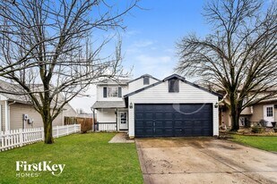 1859 Keystone Lakes Dr in Indianapolis, IN - Building Photo