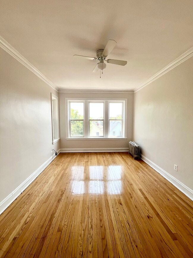 2140 N Kildare Ave in Chicago, IL - Building Photo - Building Photo