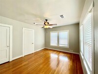 2211 Hazard St photo'