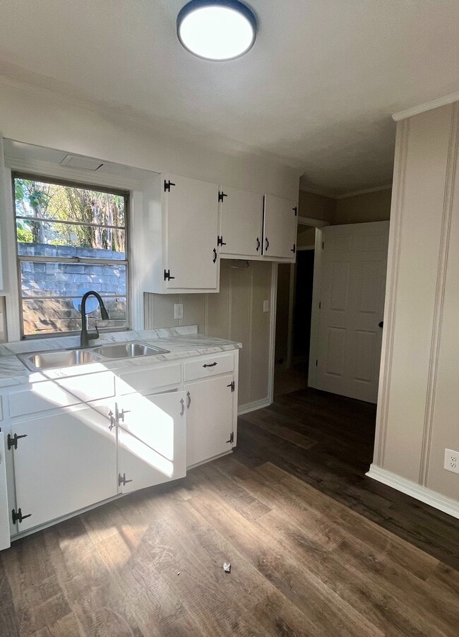 property at 813 2nd Ave N