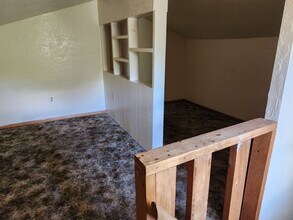 2415 N East St in Flagstaff, AZ - Building Photo - Building Photo