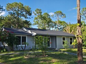 13619 57th Pl N in West Palm Beach, FL - Building Photo