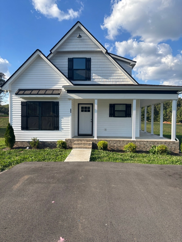 property at 203 Cherokee Dr