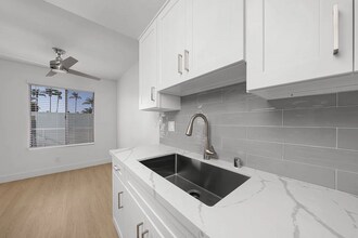 4166 Fourth Ave in San Diego, CA - Building Photo - Building Photo