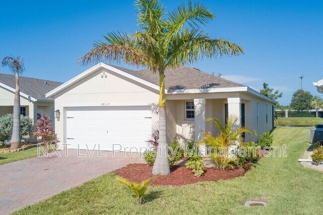 18517 Cronin Sand Ln in North Fort Myers, FL - Building Photo - Building Photo