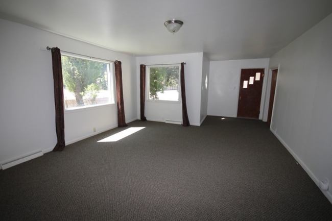 115 Wisconsin Ave in Whitefish, MT - Building Photo - Building Photo
