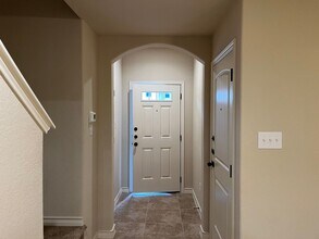 6315 Luglio Ln in San Antonio, TX - Foto de edificio - Building Photo