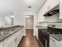 8706 Valley Rock Dr photo'