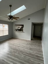 183 Edgewater Cir in Sanford, FL - Building Photo - Building Photo