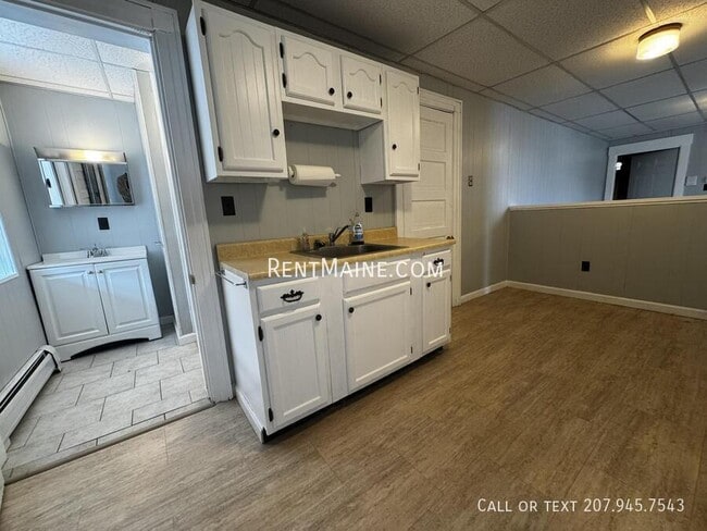 281 Main St in Waterville, ME - Building Photo - Building Photo