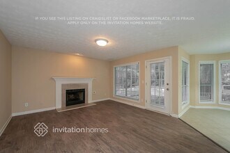 710 Suwanee Lakes Cir NW in Suwanee, GA - Foto de edificio - Building Photo