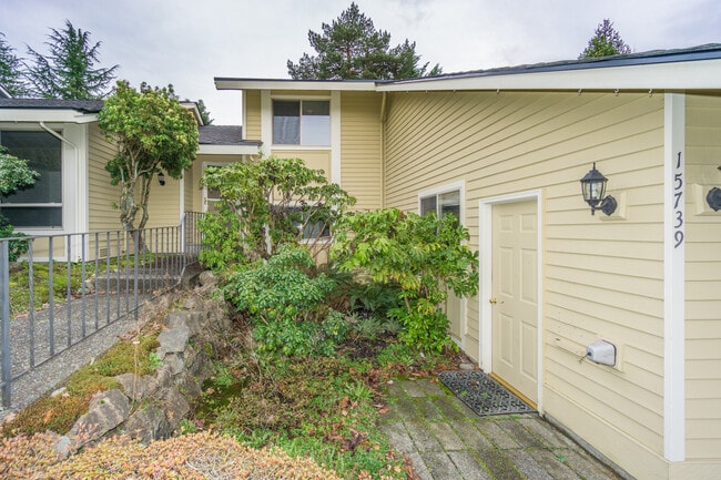 15739 SE 175th Pl in Renton, WA - Building Photo - Building Photo