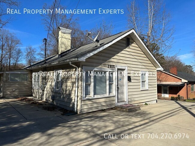 property at 2800 Eastway Dr