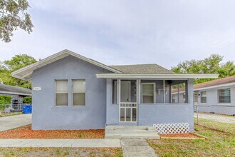 685 Sears Ave NE in Winter Haven, FL - Building Photo - Building Photo