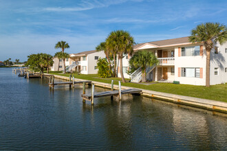 Pines Resort & Apartments in Indian Harbour Beach, FL - Building Photo - Building Photo