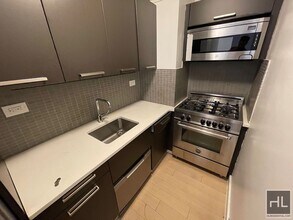 East 39th Street in New York, NY - Building Photo - Building Photo