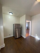 117 E 68th St in Chicago, IL - Foto de edificio - Building Photo