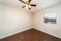 2614 Cleburne St photo'