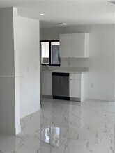 210 SW 3rd St in Florida City, FL - Building Photo - Building Photo
