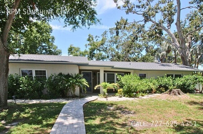 property at 6400 Evergreen Ave