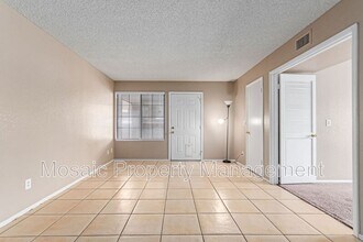 700 E Mesquite Cir in Tempe, AZ - Building Photo - Building Photo
