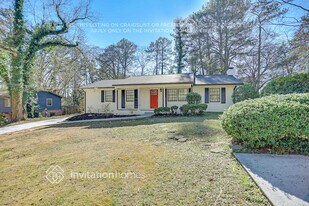 8005 Union Grove Rd in Lithonia, GA - Building Photo