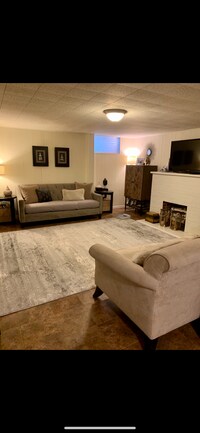 7241 Stratton Way - 8