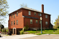 4734 Reading Rd in Cincinnati, OH - Foto de edificio - Building Photo