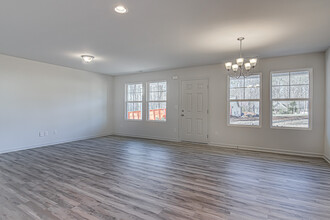 2275 Harvest Stone Ln in Winston-Salem, NC - Building Photo - Building Photo