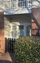 1001 Brighthurst Dr in Raleigh, NC - Building Photo