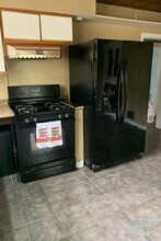 41 Sylvia Ave, Unit #2 in Pittsburgh, PA - Building Photo - Building Photo