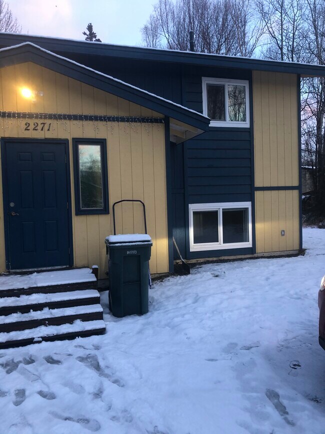 2271 S Amherst Ct Rentals in Palmer, AK