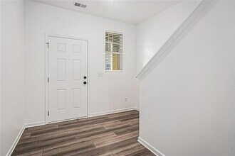 308 Penn Sta Wy in Euharlee, GA - Foto de edificio - Building Photo