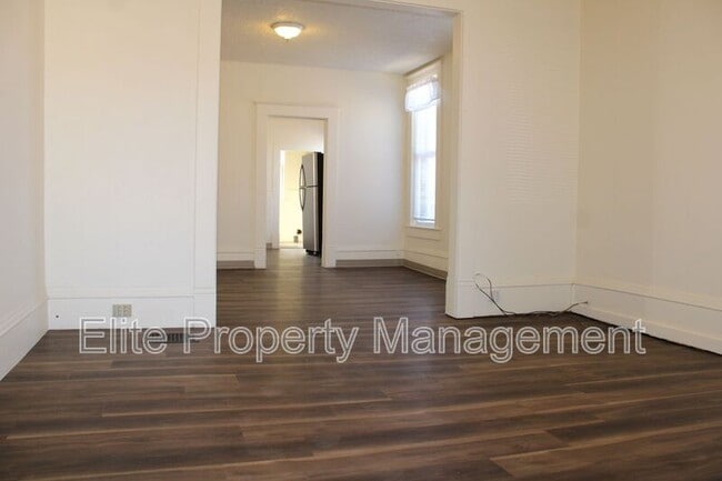 326 W Routt Ave in Pueblo, CO - Foto de edificio - Building Photo