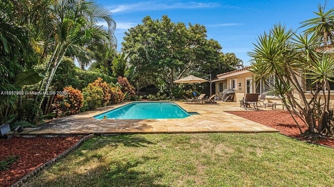 property at 2632 NE 30th St