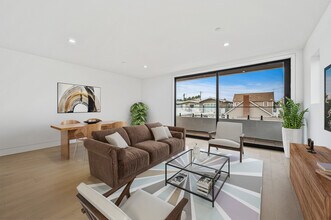 121-121 139 39th St in Newport Beach, CA - Building Photo - Building Photo