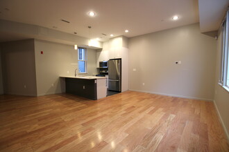 55 Glenville Ave, Unit 01D102 in Boston, MA - Building Photo - Building Photo