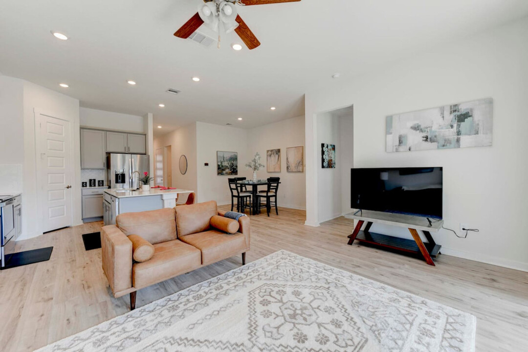 421 Black Alder St in Georgetown, TX - Building Photo