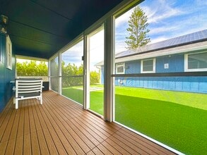 2135 Dock St in West Palm Beach, FL - Foto de edificio - Building Photo